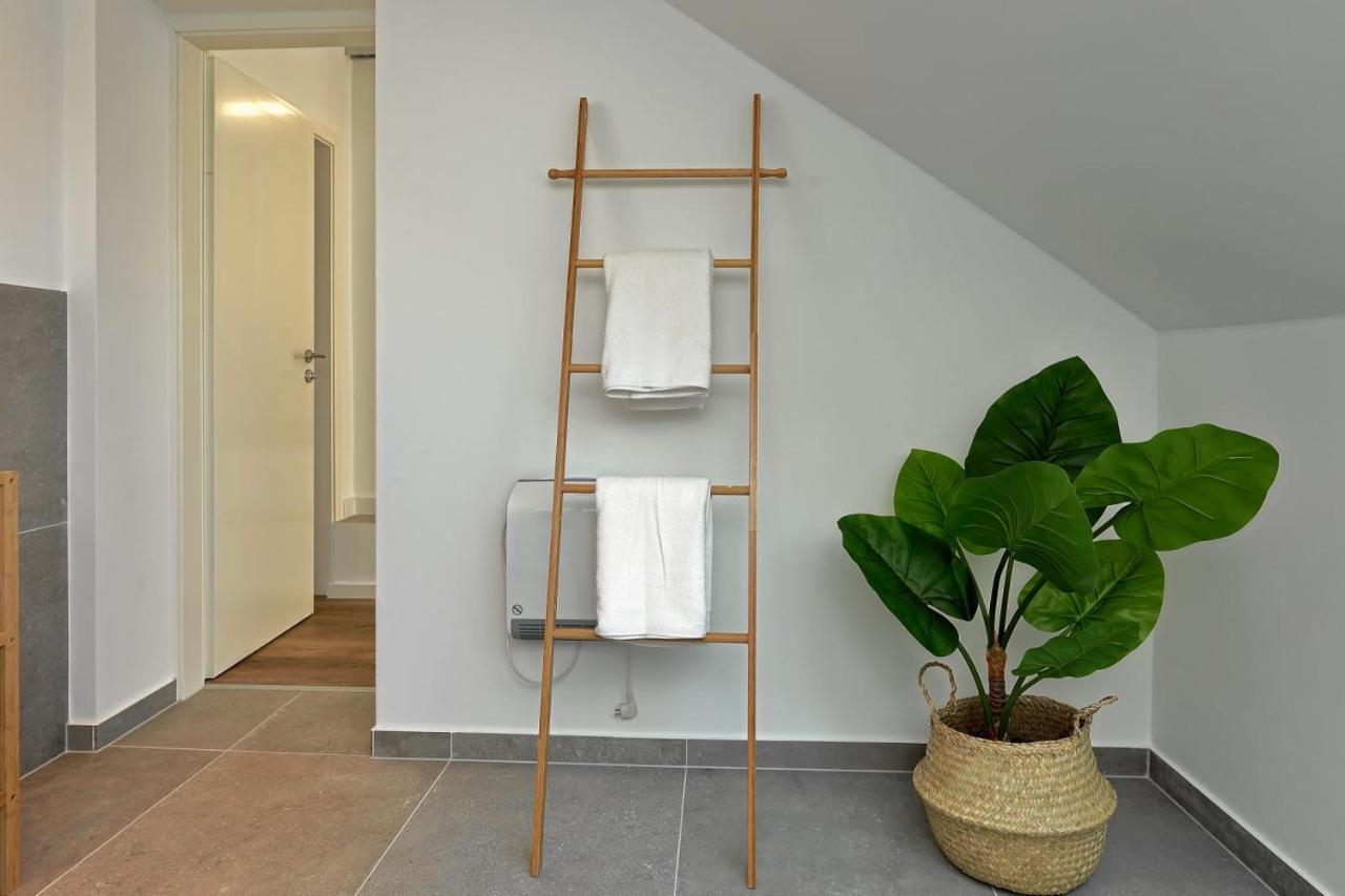 'traveller Lodge' Grosszuegiges - 3 Bedroom 10min To Hbf, Full Kitchen, Homeoffice, Netflix, Wifi *