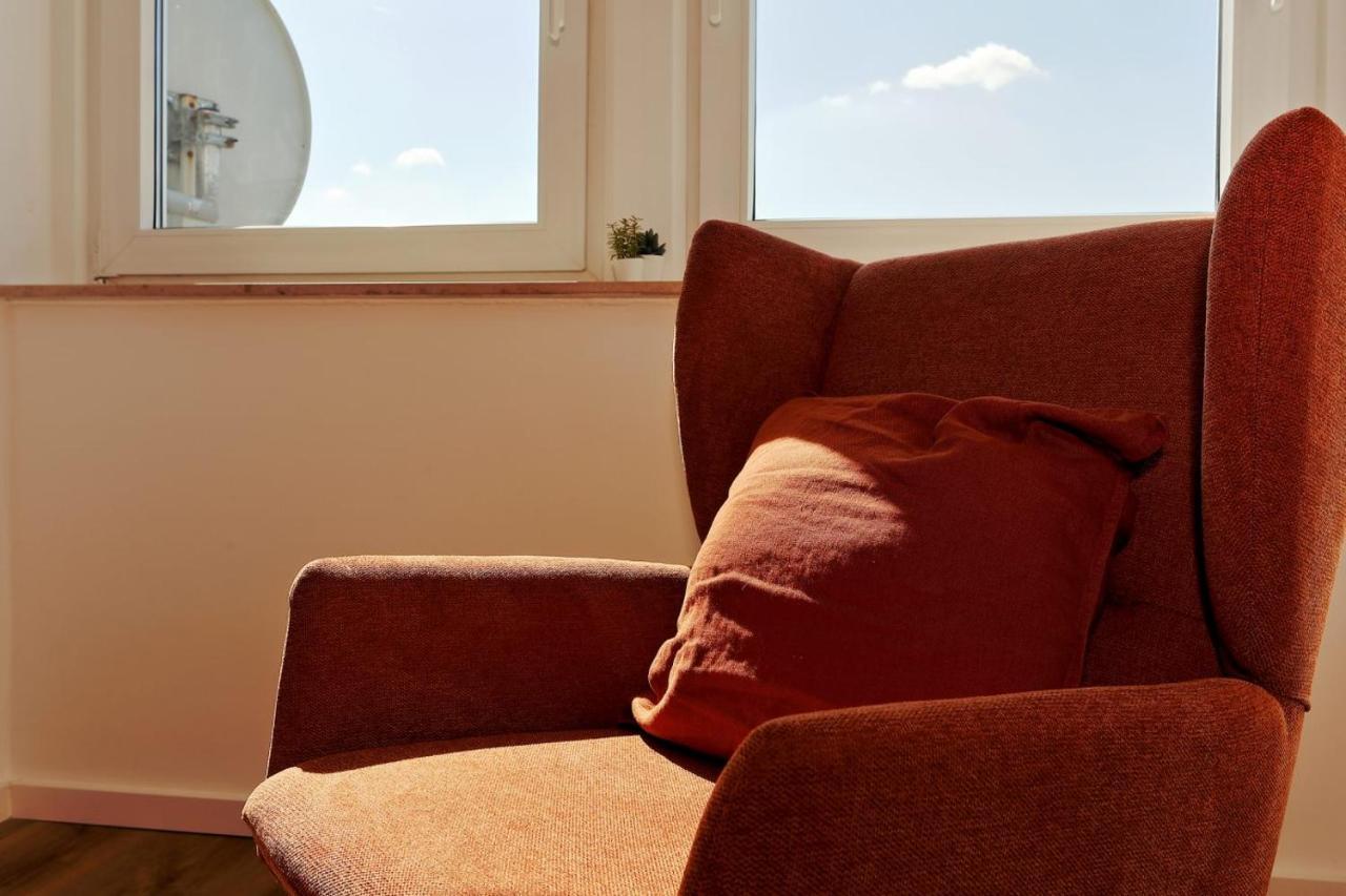 'traveller Lodge' Grosszuegiges - 3 Bedroom 10min To Hbf, Full Kitchen, Homeoffice, Netflix, Wifi